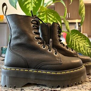 Jadon - Dr. Martens- Black Leather Combat Boots